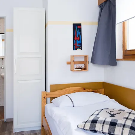 マーモット 3* サース フェー